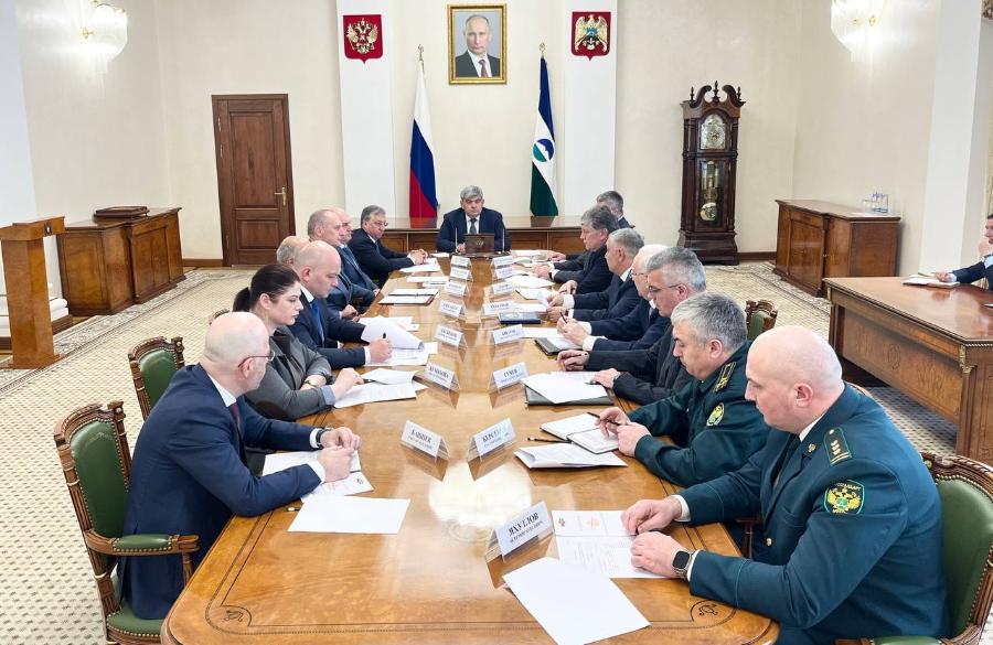 Казбек Коков провел заседание Комиссии по противодействию незаконному обороту промышленной продукции