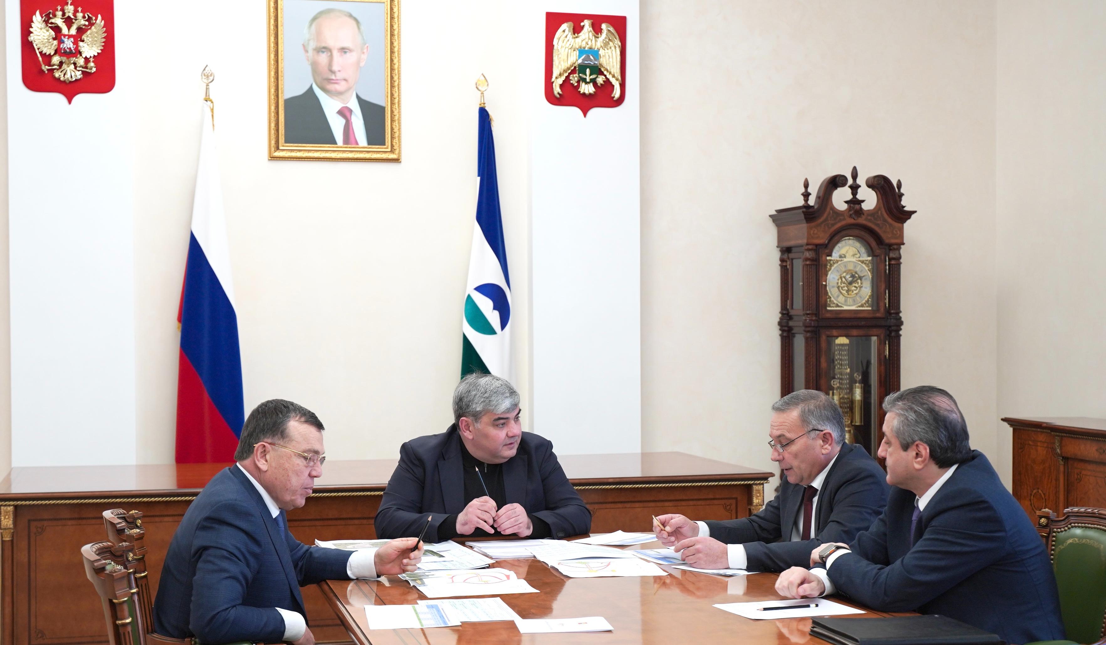 Глава КБР Казбек Коков провел совещание по вопросам благоустройства населенных пунктов республики