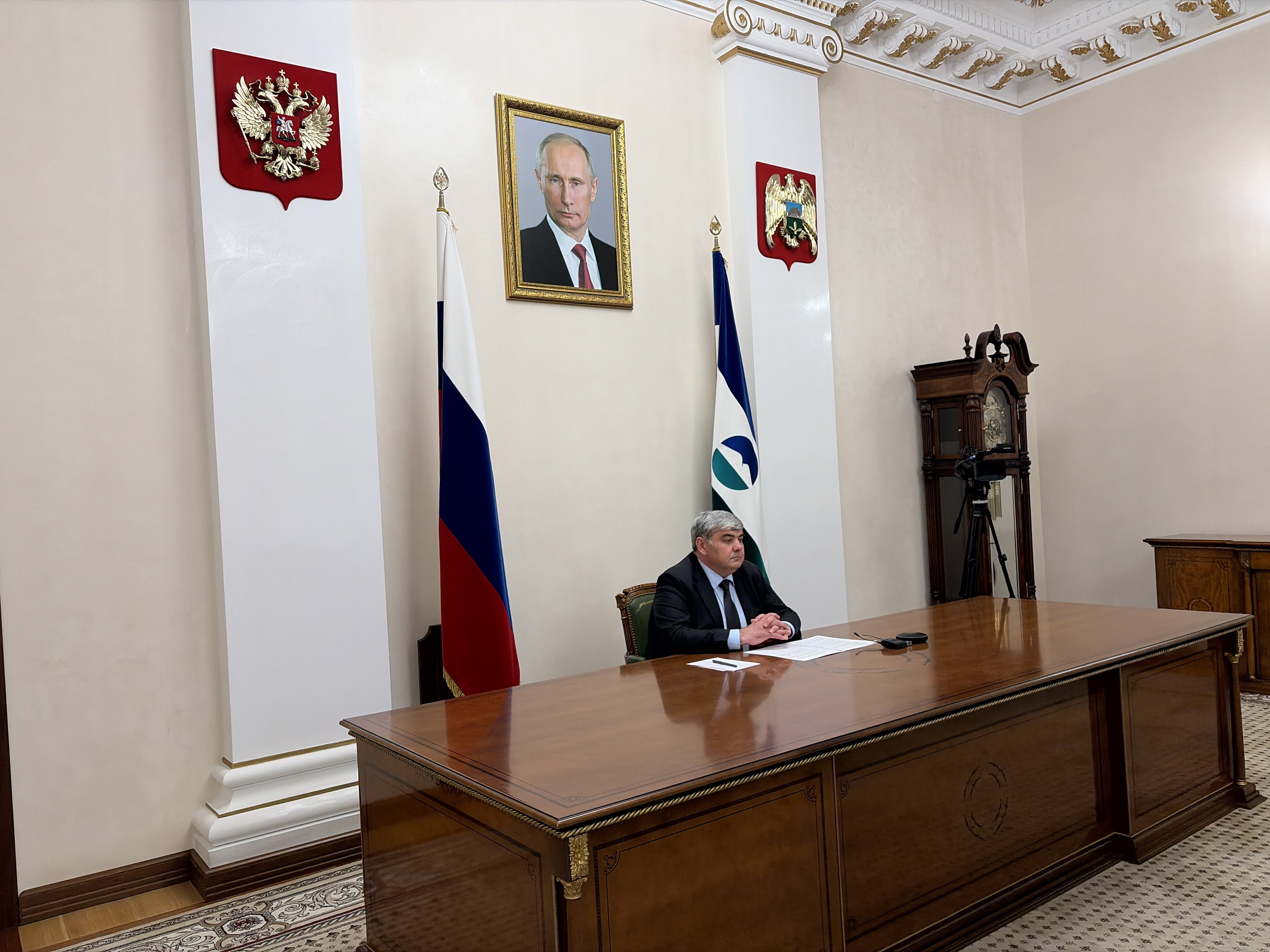 Глава КБР Казбек Коков приветствовал участников Региональной школы социальной архитектуры