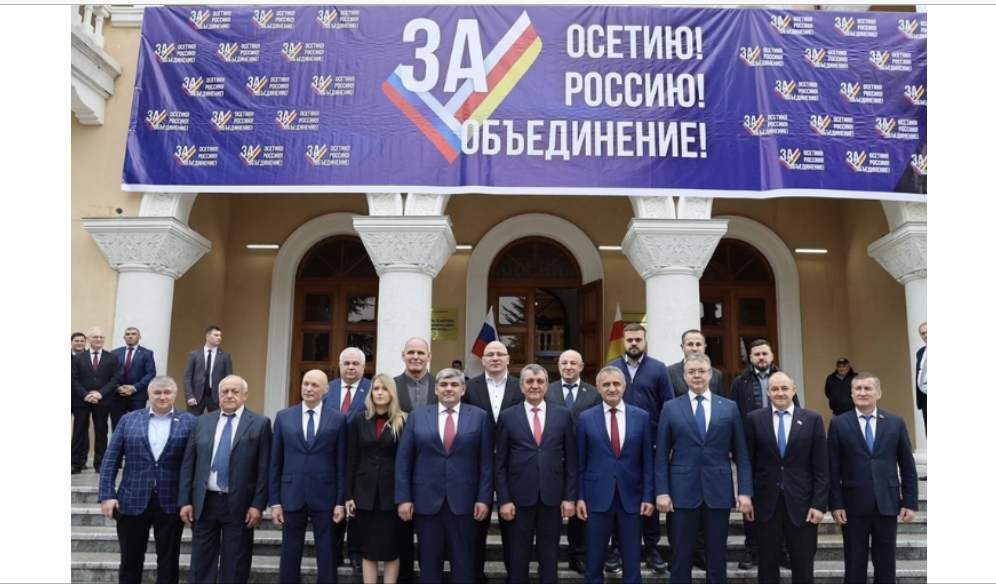 Казбек Коков поддержал собрание инициативной группы по проведению референдума о вхождении  Южной Осетии  в состав Российской Федерации