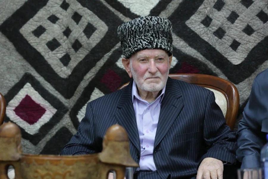 В Верхней Балкарии чествовали Мухадина-Хаджи Циканова
