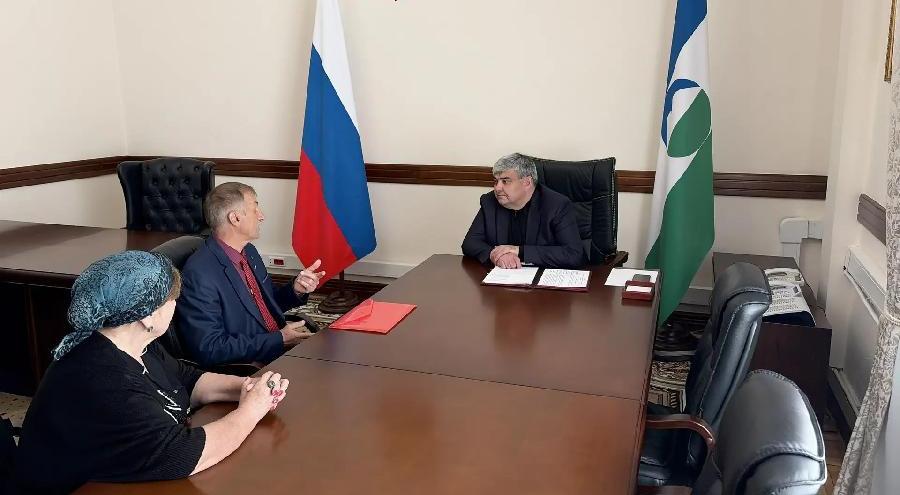 Казбек Коков провел личный прием граждан