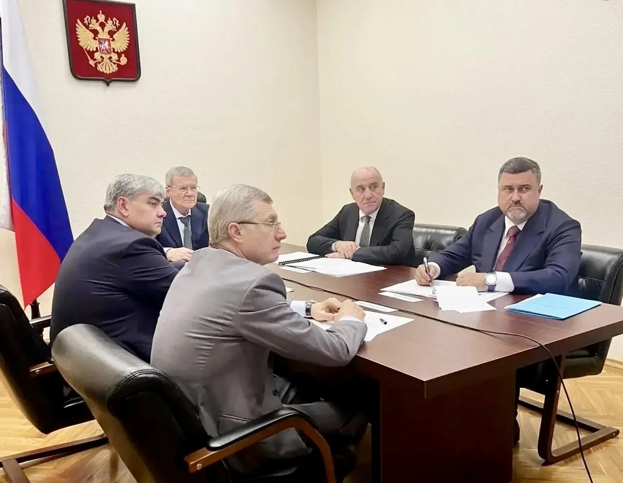 Казбек Коков принял участие в заседании Межведомственной комиссии по снижению уровня неформальной занятости и легализации трудовых отношений в СКФО
