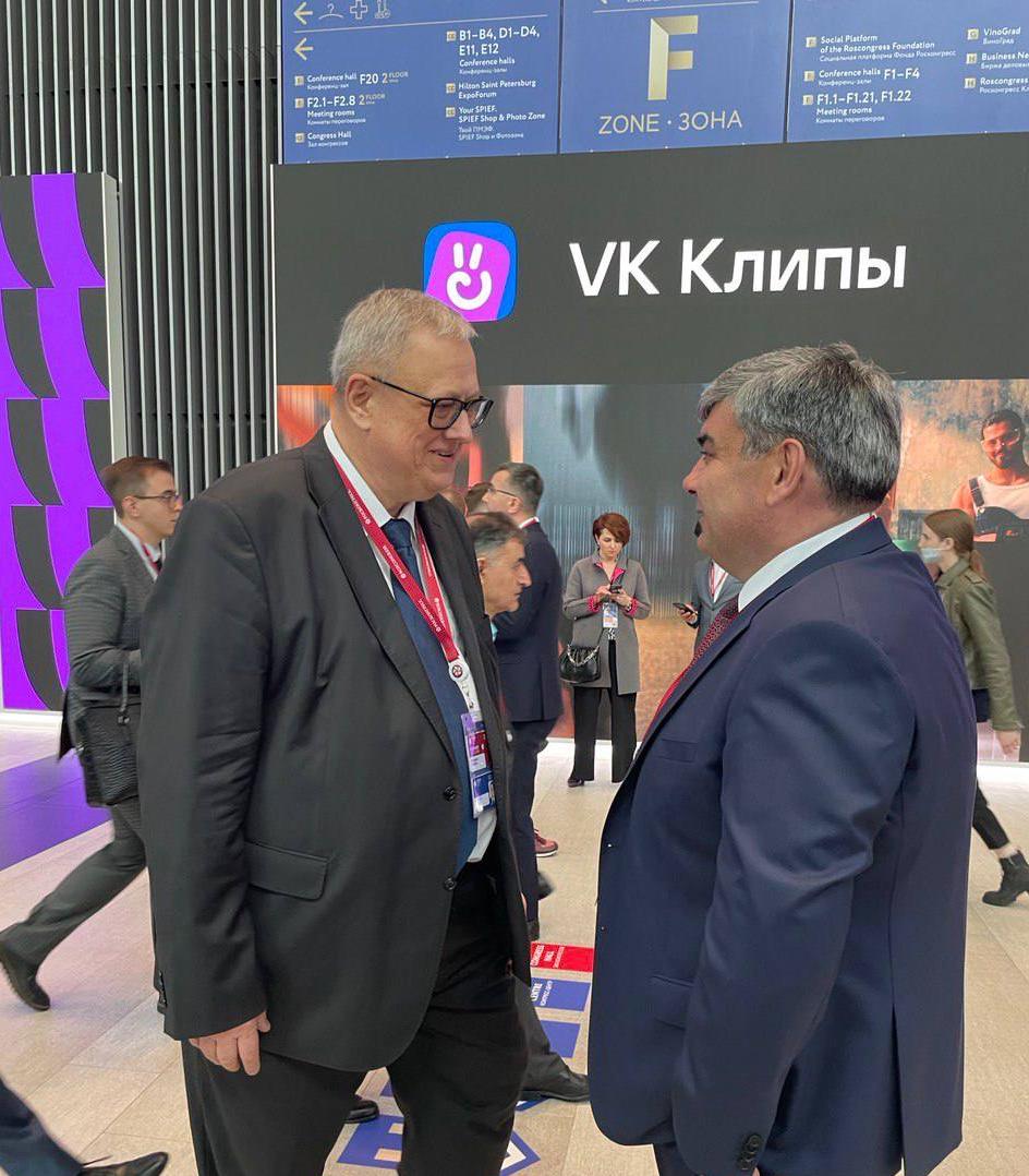 ПМЭФ-2022: Казбек Коков и Константин Цицин обсудили вопросы развития жилищно-коммунального комплекса