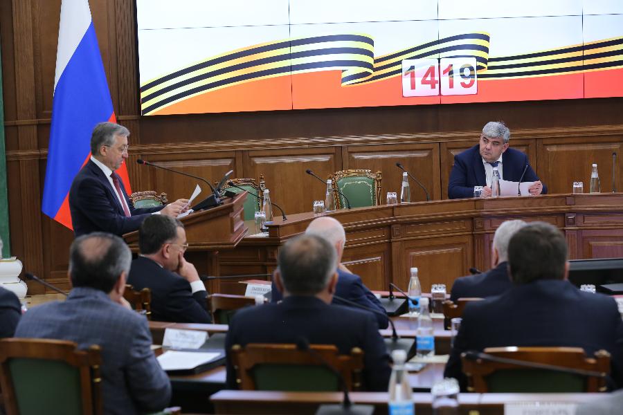 Глава Кабардино-Балкарии Казбек Коков провел совещание с правительством по итогам первого квартала текущего года  