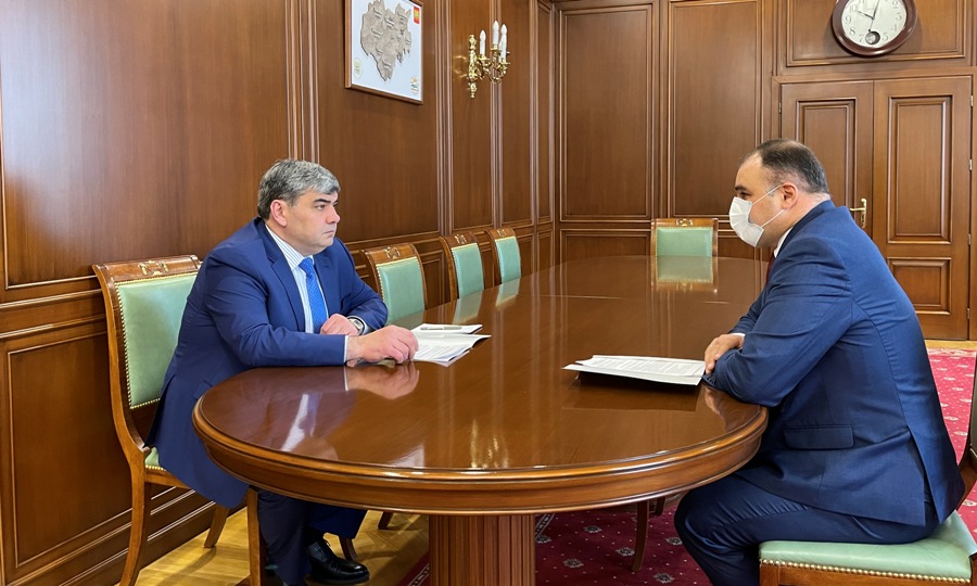 Казбек Коков провел рабочую встречу с руководителем Управления Минюста РФ по КБР Жантемиром Кужоновым 