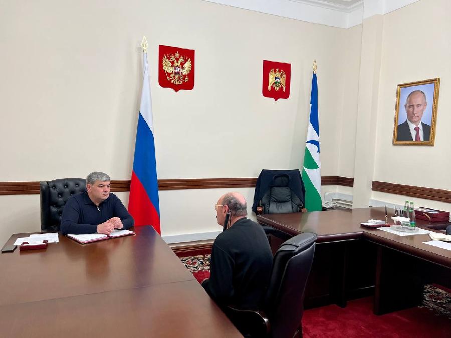 Казбек Коков провел личный прием граждан 