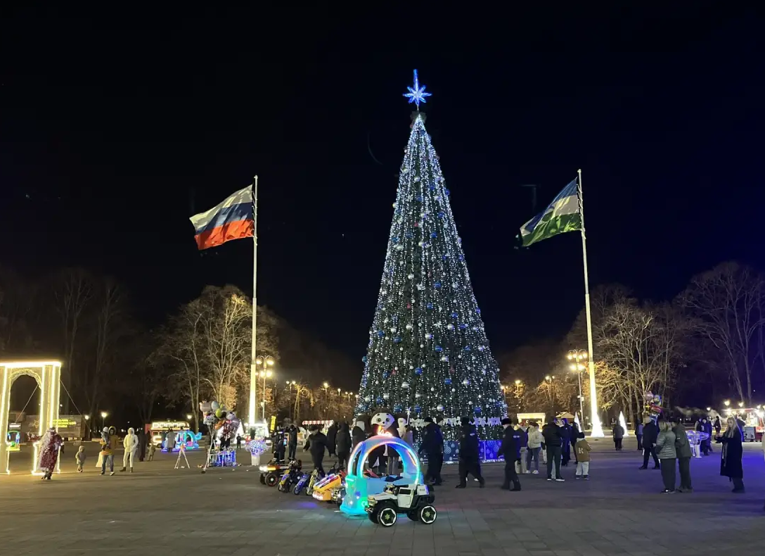 НОВОГОДНЕЕ ПОЗДРАВЛЕНИЕ ГЛАВЫ КАБАРДИНО-БАЛКАРСКОЙ РЕСПУБЛИКИ КОКОВА К.В.