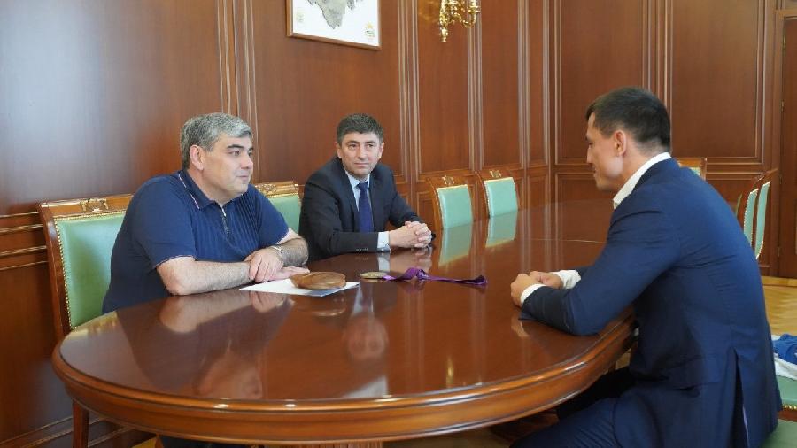 Казбек Коков обсудил с Романом Власовым перспективы развития спорта