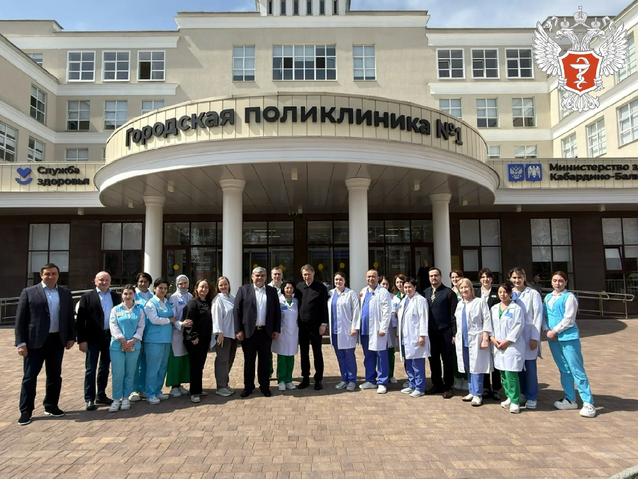 Казбек Коков и Михаил Мурашко ознакомились с работой ведущих медицинских учреждений республики