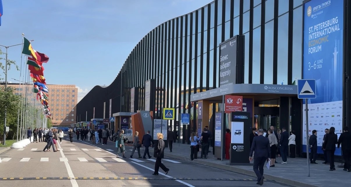 Глава КБР Казбек Коков принимает участие в работе XXIX Петербургского международного экономического форума