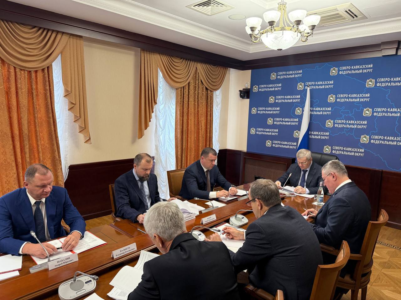 Юрий Чайка провел заседание Совета по вопросам развития в регионах СКФО адаптивного спорта 