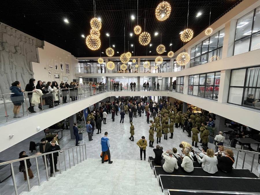 В Республиканском доме молодежи открылась творческая резиденция федеральной сети «Таврида.АРТ»