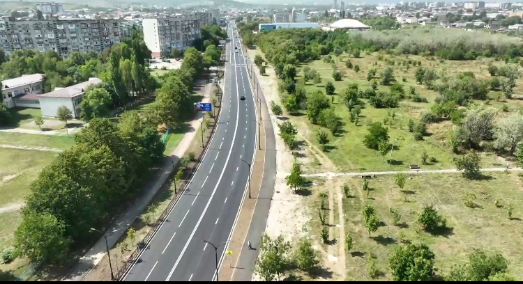 В Нальчике официально открыты отремонтированные улицы 2-й Таманской дивизии и Осетинская